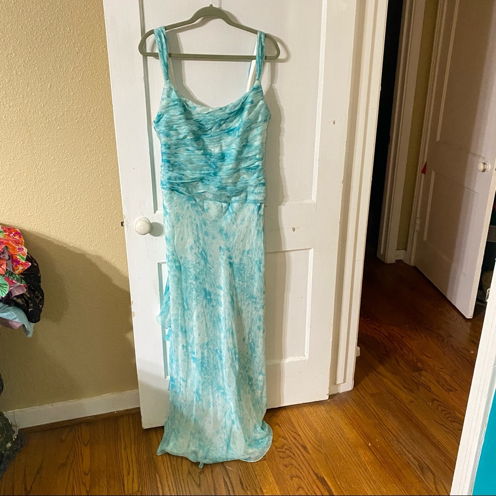 Carmen Marc Valvo gown silk size 14